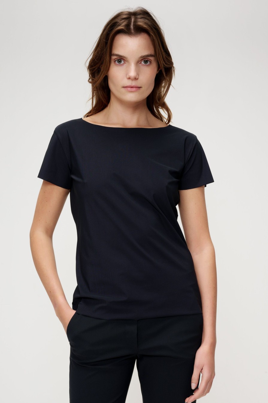 Hot Short Sleeve Tee Basics For Every Wardrobe