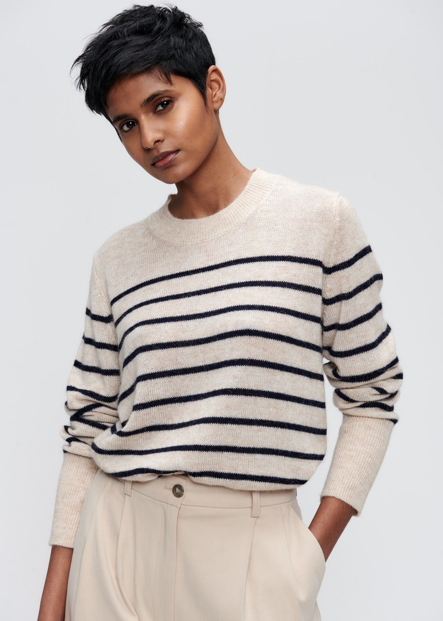 Clearance Stripe Crew Neck Pullover Knitwear